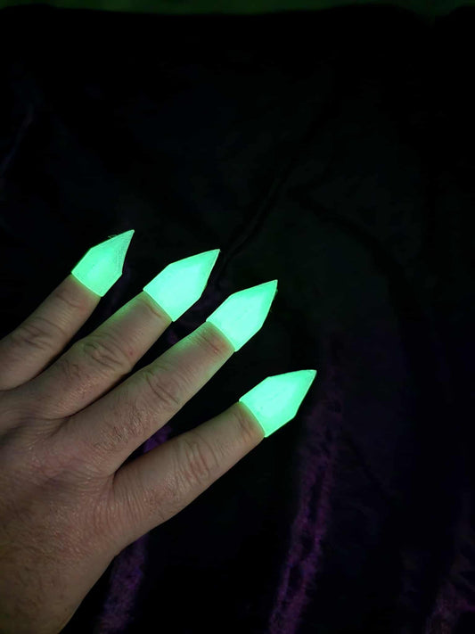 Finger Claws