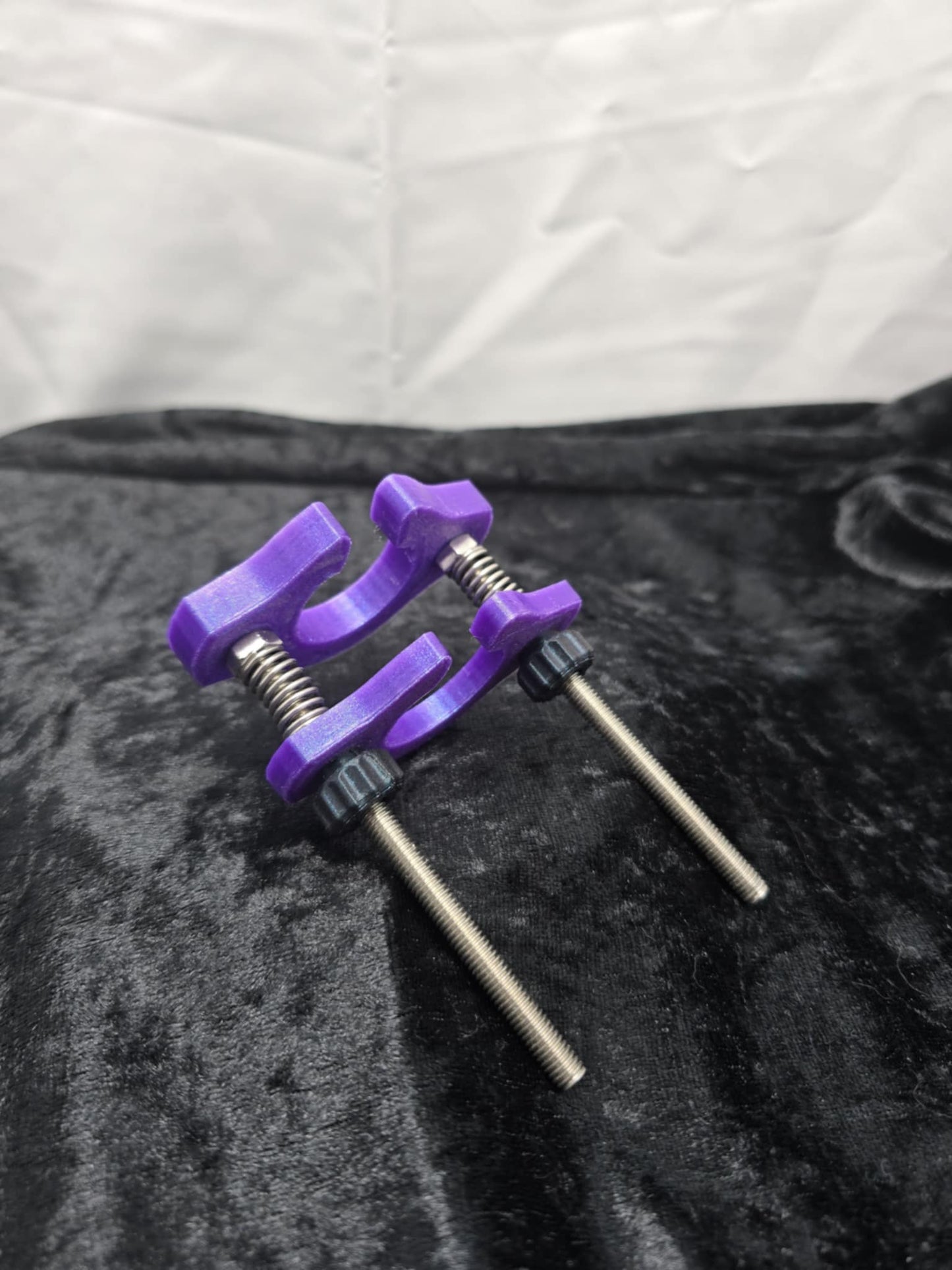 Mechanical Ball Stretcher